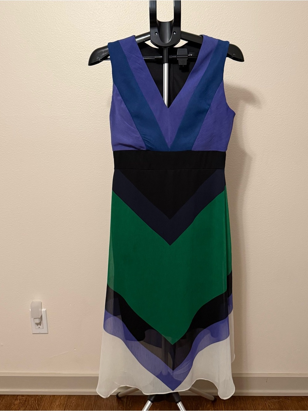 DKNY Colorblock Midi Dress Size 4 V Neck Handkerchief Hem Blue Green Black